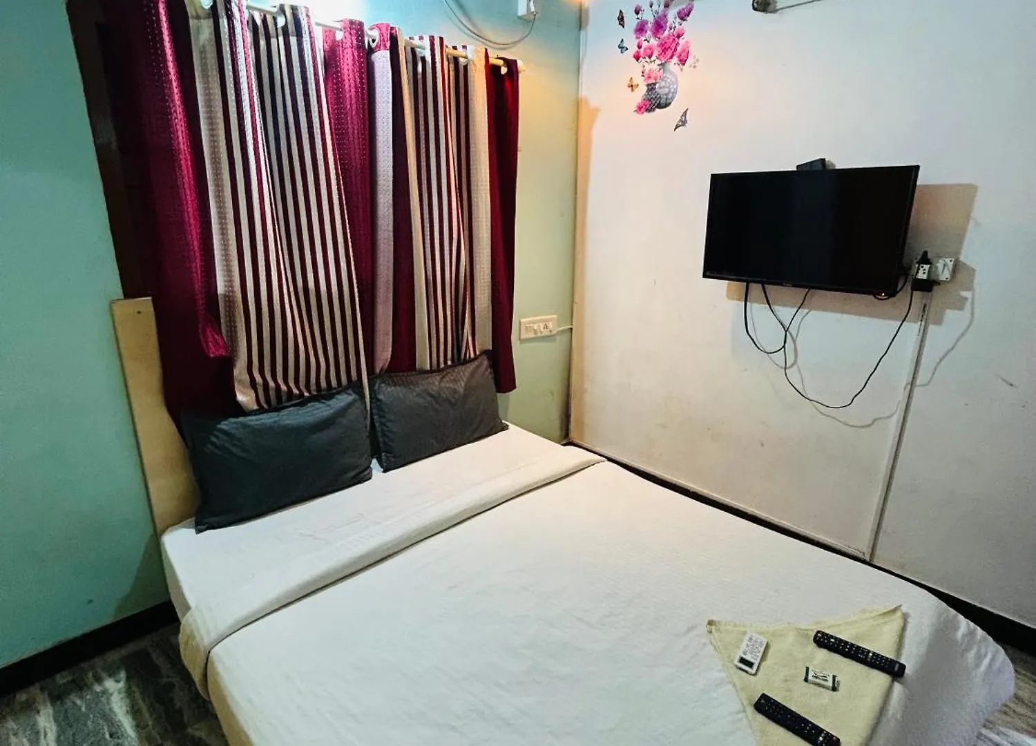 Bacadi Inn Tourist Home Коччи